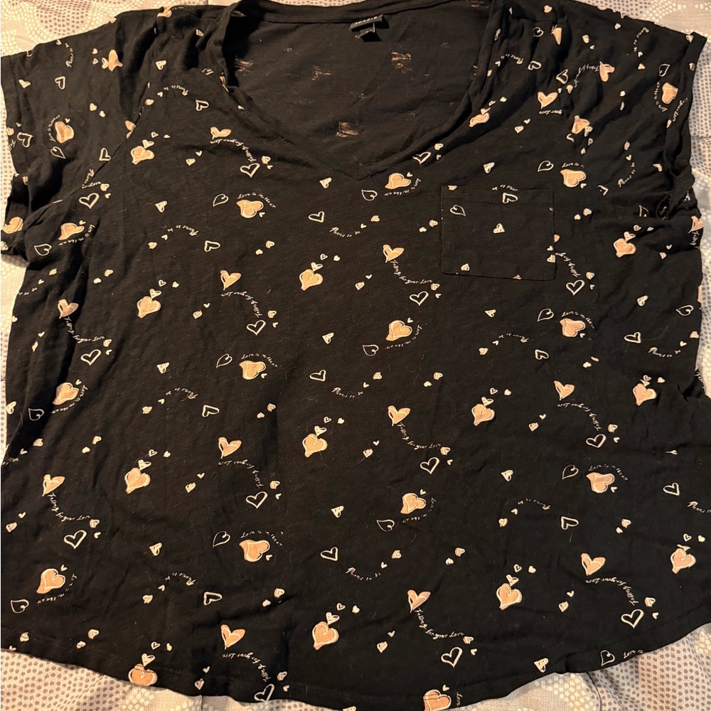 Torrid Black Heart Patterned Short Sleeve Top